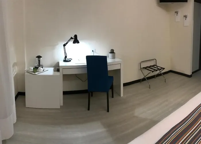 Hotel River Palace 4*