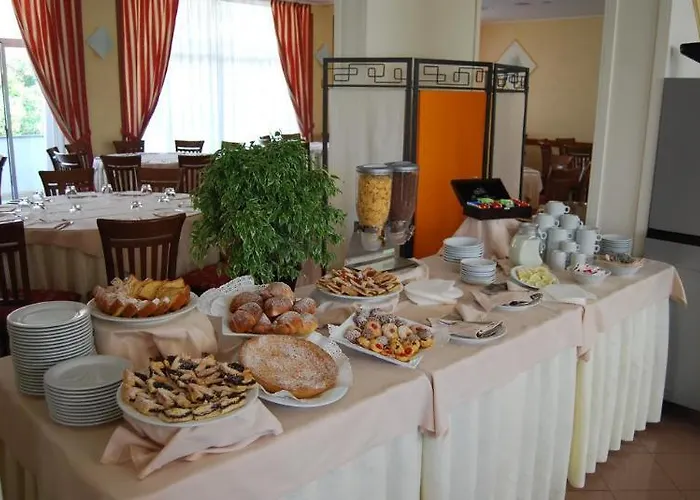 Hotel River Palace 4*