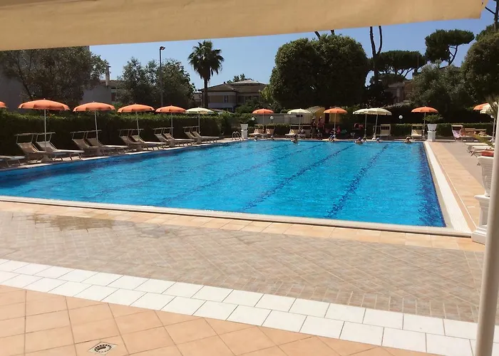 River Palace Hotel 4*