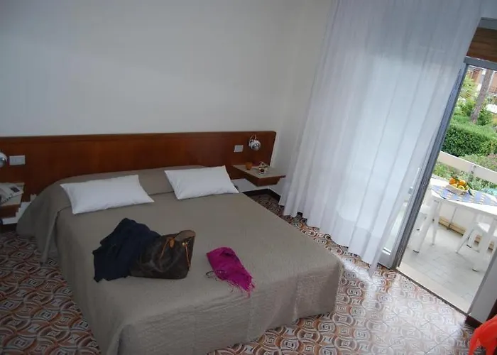 River Palace Hotel 4*