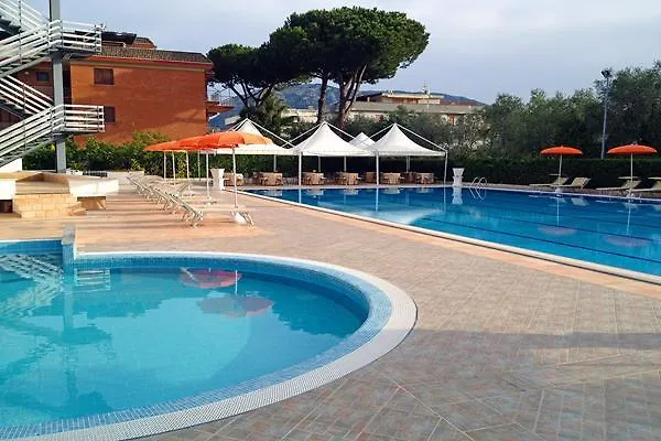 Hotel River Palace Terracine