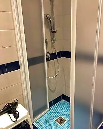 River Palace מלון 4*