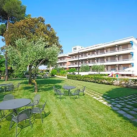 River Palace 4* טרצ'ינה