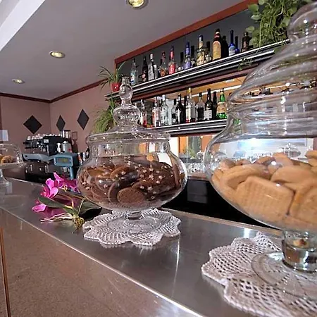 River Palace 4* טרצ'ינה